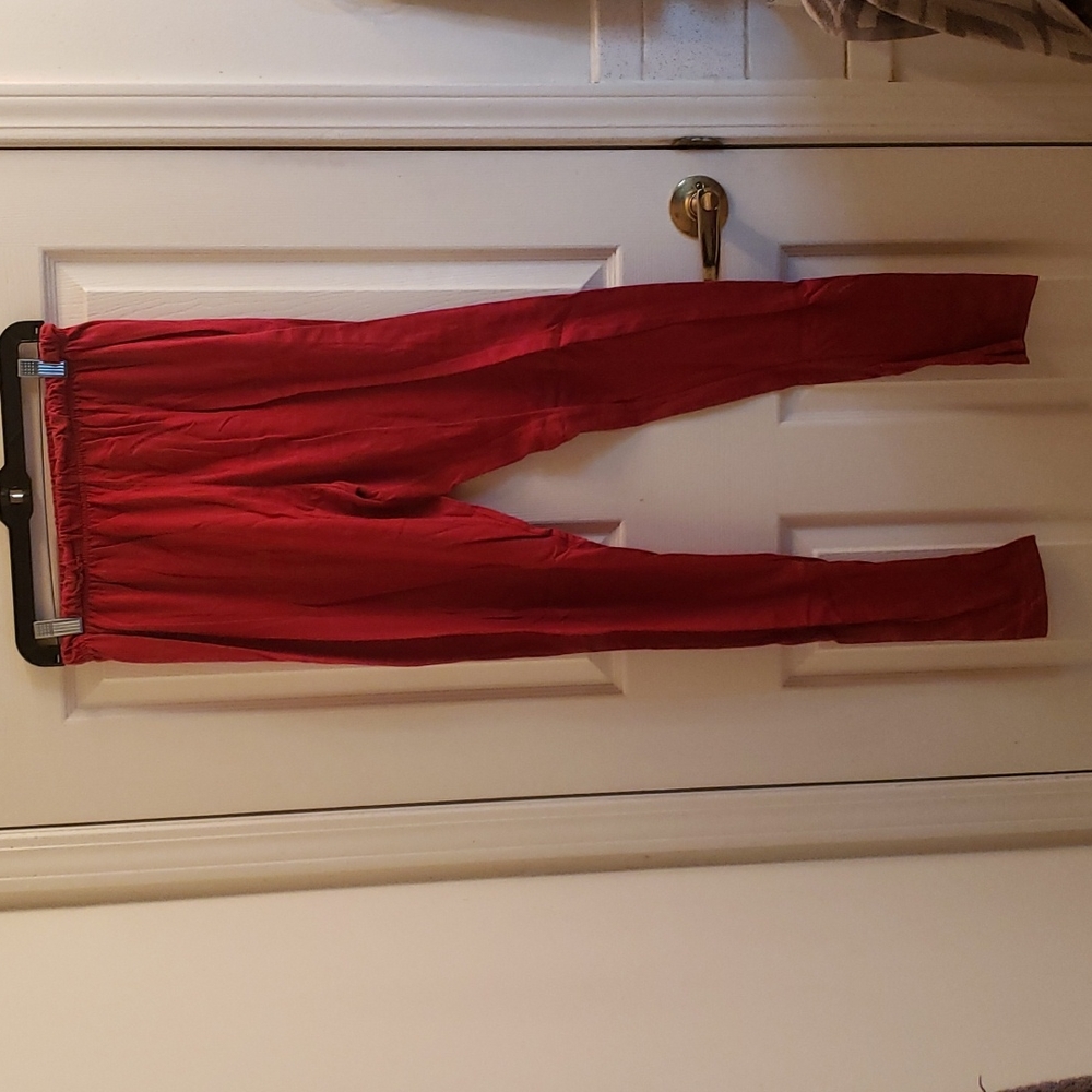 🤯3/$12 Tulsi Red Leggings Size Small